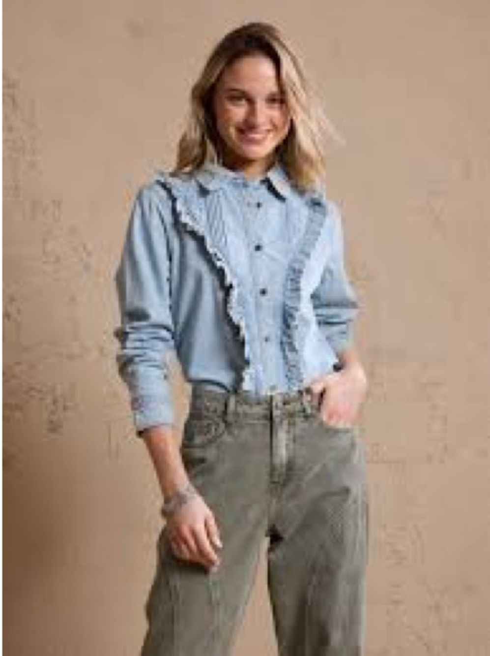 Anthropologie love the label Light Blue Ruffle-Trim Button Front Women's Top XLG